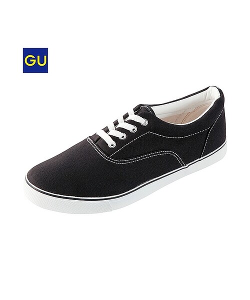 GU(ジーユー)の「(GU)ローカットスニーカー(MEN ⁄ ブーツ・シューズ・メンズ・BLACK/NAVY/88/WHITE・28.0cm/26.0cm/25.0cm/27.0cm)」の1枚目の写真