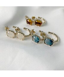 ノーブランド ピアス 両耳 no brand（ノーブランド）の「四つ葉ピアス（ピアス（両耳用