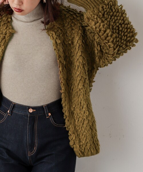 natural couture（ナチュラルクチュール）の「ループヤーンおしゃれカーデ（カーディガン/ボレロ・レディース・アイボリー/イエロー/チャコールグレー・FREE）」の2枚目の写真