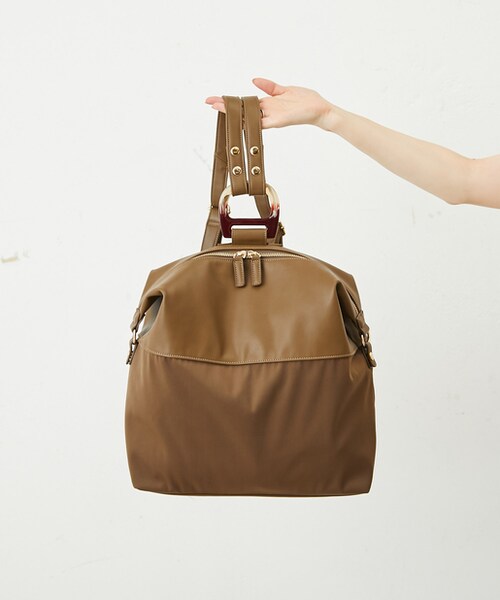 Ear Papillonner イア パピヨネ イアパピヨネ の ホースシュースリム 撥水3wayリュック バックパック リュック Wear