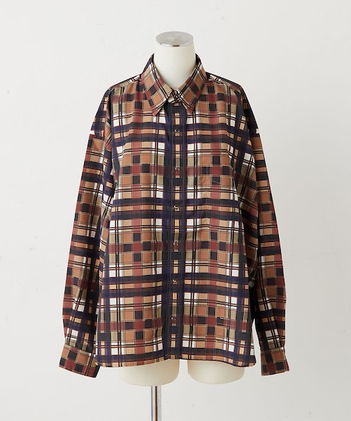 ear PAPILLONNER（イアパピヨネ）の「BURLAP OUTFITTER×ear