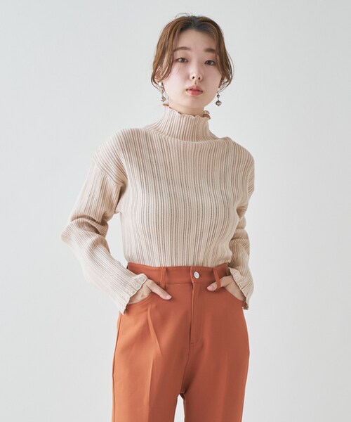 Kastane(カスタネ)の「パターン編みメッシュハイネックリブニット(ニット/セーター・レディース・アイボリー/ブラック/グレー・F)」の1枚目の写真