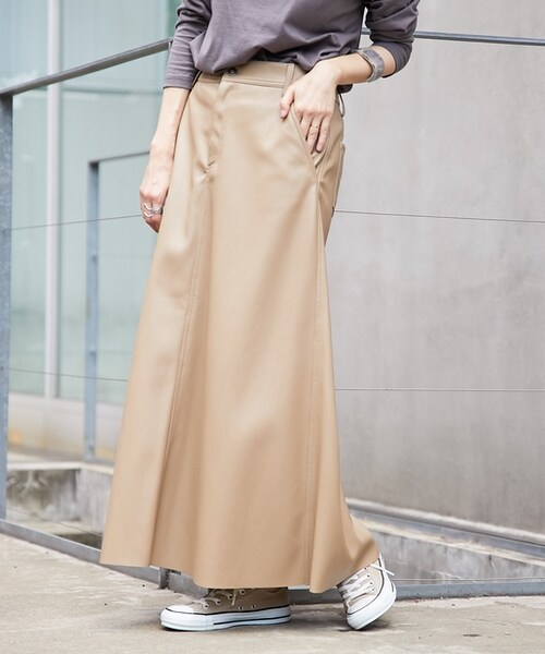 CIAOPANIC TYPY（チャオパニックティピー）の「フェイクレザーAラインスカート（スカート・レディース・アイボリー/ベージュ/ブラウン/ブラック・S/M）」の3枚目の写真
