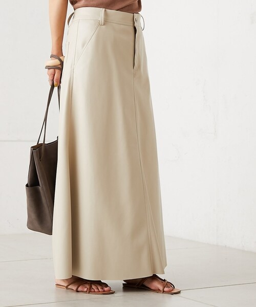 CIAOPANIC TYPY（チャオパニックティピー）の「フェイクレザーAラインスカート（スカート・レディース・アイボリー/ベージュ/ブラウン/ブラック・S/M）」の2枚目の写真