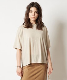 Whim Gazette（ウィムガゼット）の「クルーネックTee（Tシャツ/カットソー・レディース）」