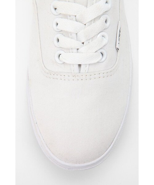 VANS(バンズ)の「Vans Lo Pro Canvas Women‘s Sneaker(スニーカー・BRIGHT RED/BLACK/BLACK MULTI/GREY/NAVY/WHITE・6/7/7.5/8/8.5/9/10)」の9枚目の写真