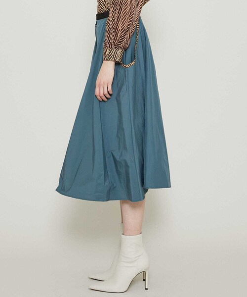 AKANE UTSUNOMIYA（アカネウツノミヤ）の「ナイロンコットンウォッシュスカート（その他・レディース・OLIVE・36）」の4枚目の写真