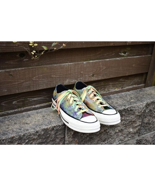 CONVERSE(コンバース)の「CONVERSE コンバース CT70 Tie Dye Plaid タイダイ染め ローカットスニーカー SUNDRESS / BLUE IRIS(スニーカー・メンズ・その他)」の4枚目の写真
