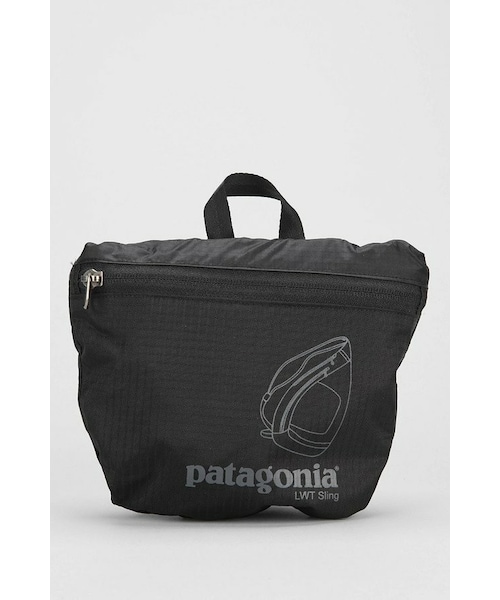 パタゴニア　patagonia メッセンジャーバッグ　ブラック Patagonia パタゴニア メッセンジャーバッグ ブラック（Amazon