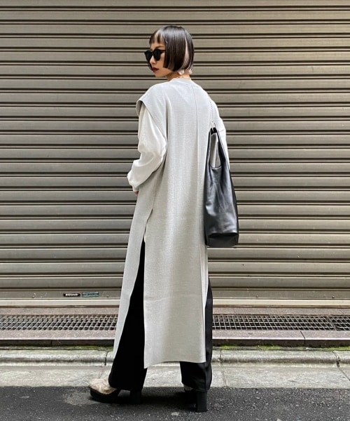 PAGEBOY（ページボーイ）の「【WEB先行予約】ニットロングベスト（ワンピース/ドレス・レディース・ブラック/グレー・F）」の4枚目の写真