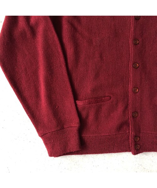 no brand（ノーブランド）の「Searsアクリルカーディガン エンジ