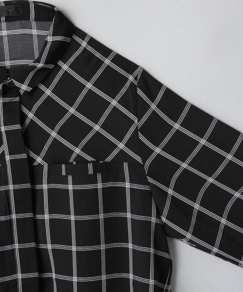 JEANASIS（ジーナシス）の「WPチェックレギュラーシャツ（トップス・レディース・アイボリー/ブラック/キャメル・FREE）」の6枚目の写真