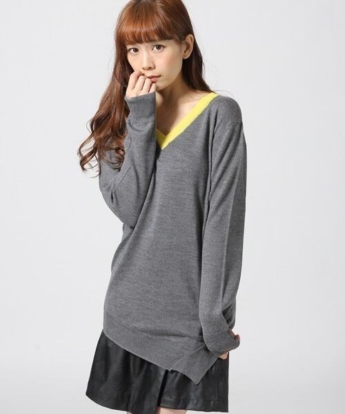 JEANASIS（ジーナシス）の「14GハイショクVネックプルオーバー（トップス・レディース・オフホワイト/ブラック/チャコールグレー・FREE）」の3枚目の写真
