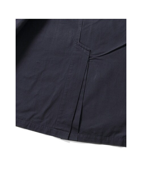 URBAN RESEARCH（アーバンリサーチ）の「コットンウェザーミドル丈コート（ジャケット/アウター・メンズ・CAMEL/NAVY・M/L）」の17枚目の写真