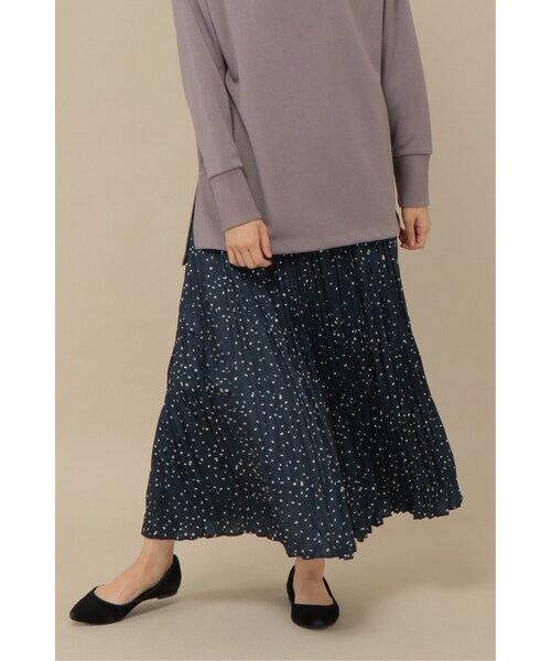 ikka（イッカ）の「ヴィンテージ風サテンプリントスカート（スカート・レディース・ネイビー/ノウコン/クルミ・Ｍ/Ｌ）」の3枚目の写真