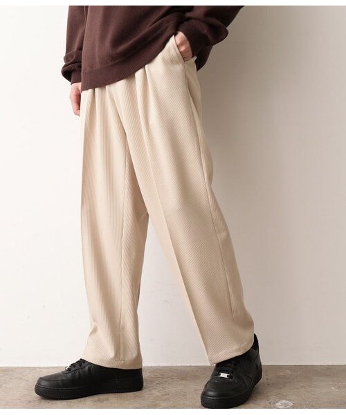 JUNRED(ジュンレッド)の「テクスチャーTRインタックワイドパンツ(パンツ・メンズ・ダークブラウン/ベージュ/ブラック・L/M/S)」の3枚目の写真