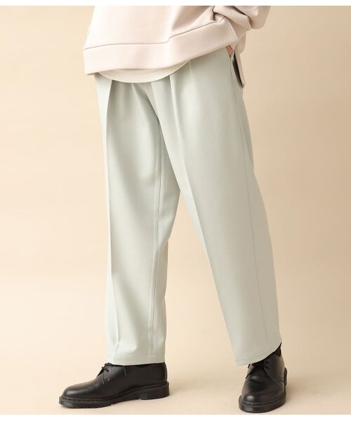 JUNRED（ジュンレッド）の「ウォッシャブルサージインタックワイドパンツ（パンツ・メンズ・ベージュ/ライトグリーン/ブラック・M/S/L）」の3枚目の写真