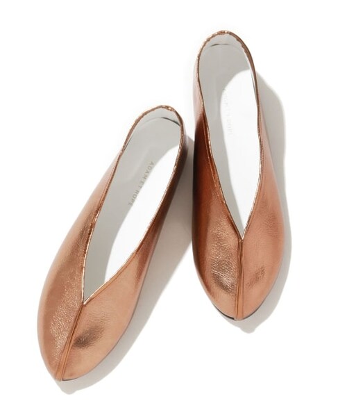 ADAM ET ROPE'（アダムエロペ）の「メタリックチャイナシューズ（シューズ・レディース・シルバー/その他/ブラック・24.5/22.5/24.0/23.0/23.5）」の3枚目の写真