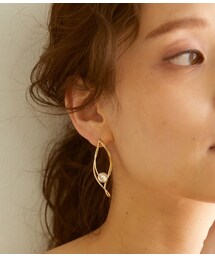 ROPE' PICNIC（ロペピクニック）の「ツイストメタルパールピアス（アクセサリー・レディース）」