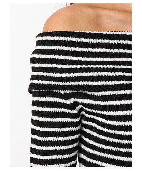 LIPSERVICE(リップサービス)の「リブオフショルニット(トップス・レディース・オフホワイト/ネイビー/カーキ/ブラック/ミックス1・FREE)」の6枚目の写真