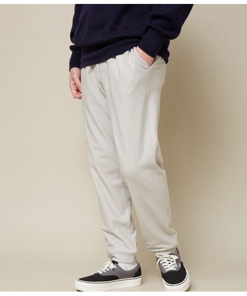 ADAM ET ROPE'(アダムエロペ)の「【KOMATSU】ウォームイージーパンツ/暖パン/ストレッチ性/軽量性(パンツ・メンズ・ブラック/ライトグレー・M/L)」の2枚目の写真