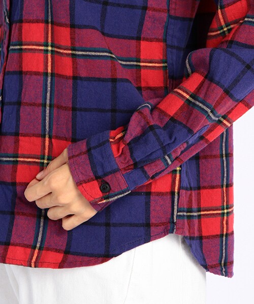 DOUBLE NAME（ダブルネーム）の「ネルチェック刺繍ＳＨＩＲＴ（トップス・ネイビー/レッド/キナリ/柄A・FREE）」の7枚目の写真