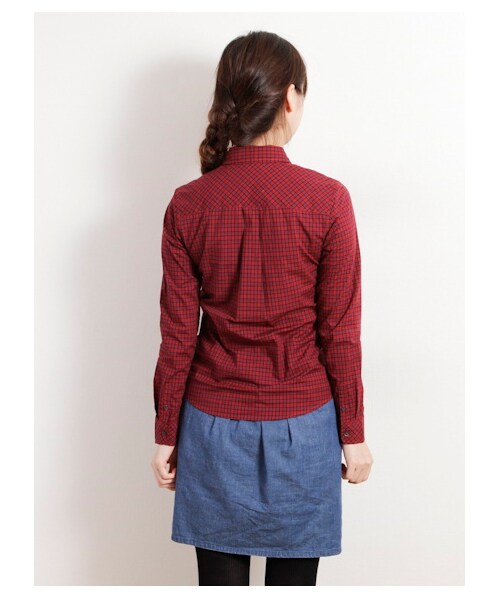 earth music&ecology（アースミュージックアンドエコロジー）の「イージーケアシャツ（シャツ・ブラウス・レディース・オフホワイト/ホワイト/サックスブルー/ネイビー/ストライプ/Black Watch Green/ブラックウォッチレッド/ウィンドペンアイボリー/ウィンドペンネイビー/グレンチェック/Hounds Tooth Black/ストライプライトグレー/ストライプネイビー/チェックレッド/チェックブルー・S/M）」の3枚目の写真