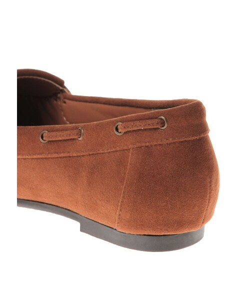 earth music&ecology(アースミュージックアンドエコロジー)の「〈サイズコンシェルジュ〉タッセルモカシューズ(パンプス・レディース・ブラック/ボルドー/キャメル・25cm)」の5枚目の写真