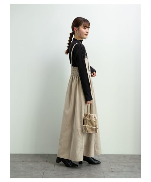 Green Parks(グリーンパークス)の「【Special Price】・ELENCARE DUE ピーチタックキャミワンピース(ワンピース/ドレス・ブラック/ベージュ/ブラウン/ブルー・F)」の8枚目の写真