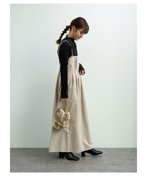 Green Parks(グリーンパークス)の「【Special Price】・ELENCARE DUE ピーチタックキャミワンピース(ワンピース/ドレス・ブラック/ベージュ/ブラウン/ブルー・F)」の7枚目の写真