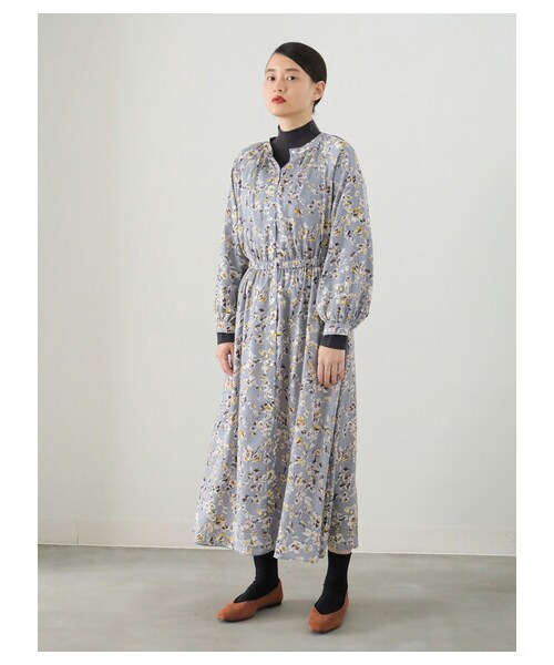 AMERICAN HOLIC(アメリカンホリック)の「ラグランスリーブウエストギャザーワンピース(ワンピース/ドレス・モカ/サックスブルー・F)」の2枚目の写真