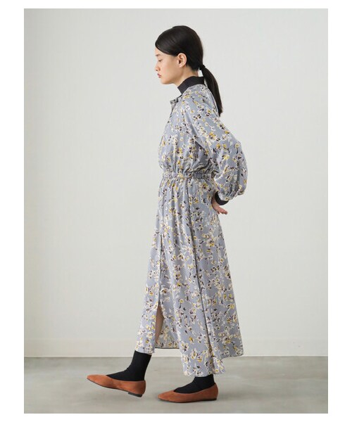 AMERICAN HOLIC(アメリカンホリック)の「ラグランスリーブウエストギャザーワンピース(ワンピース/ドレス・モカ/サックスブルー・F)」の4枚目の写真