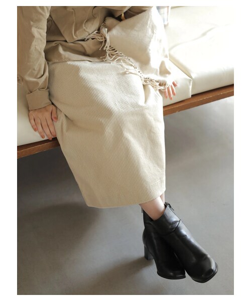 AMERICAN HOLIC(アメリカンホリック)の「コール天タイトスカート(スカート・アイボリー/ブラック/ベージュ・M/L)」の14枚目の写真