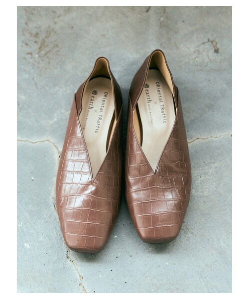 earth music&ecology（アースミュージックアンドエコロジー）の「【Special Price】ORiental TRaffic バブーシュ（シューズ・ブラック/ベージュ/ブラウン/パイソン・S/M/L）」の15枚目の写真