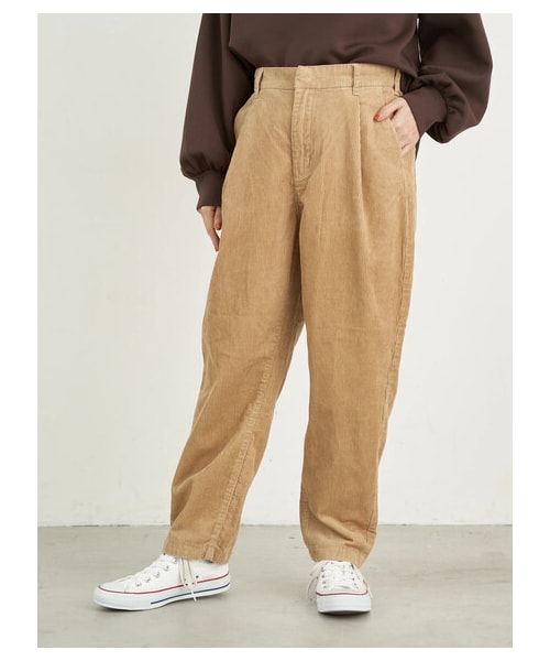 earth music&ecology(アースミュージックアンドエコロジー)の「【Special Price】COTTON USAコーデュロイパンツ(テーパード)(パンツ・ベージュ/キャメル/ブルー・S/M/L)」の2枚目の写真