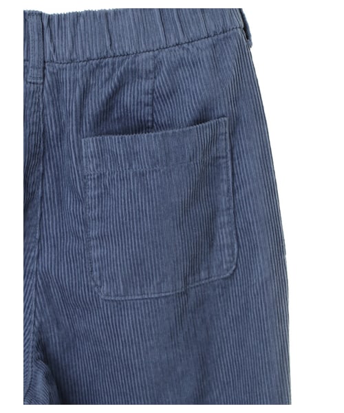 earth music&ecology(アースミュージックアンドエコロジー)の「【Special Price】COTTON USAコーデュロイパンツ(テーパード)(パンツ・ベージュ/キャメル/ブルー・S/M/L)」の12枚目の写真