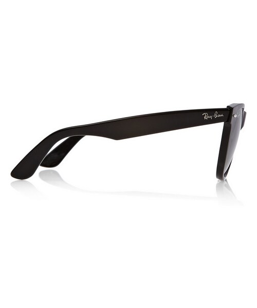 Ray-Ban（レイバン）の「Ray-Ban The Wayfarer acetate sunglasses（サングラス・Black）」の4枚目の写真