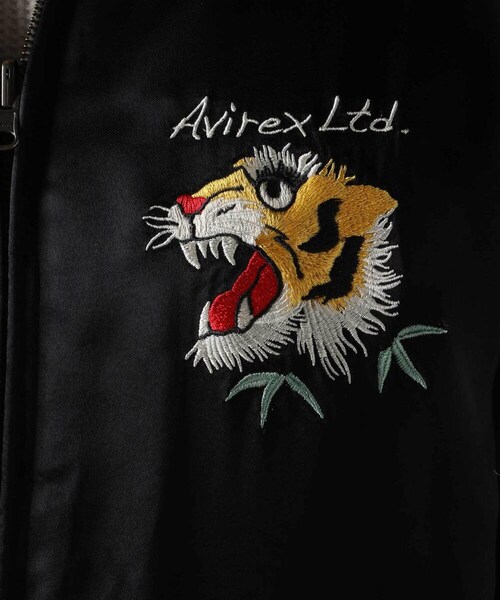 AVIREX（アヴィレックス）の「スカジャケット フライングタイガース/SUKA JACKET FLYNG TIGERS（ジャケット/アウター・メンズ・BLACK/GREY/PEACH・M, L, XL, XXL）」の7枚目の写真