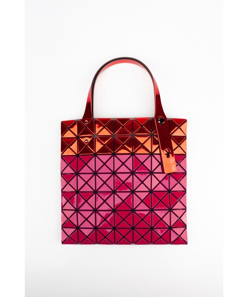 BAO BAO パーティーバッグ 三角形デザイン 黒と銀 BAO BAO ISSEY