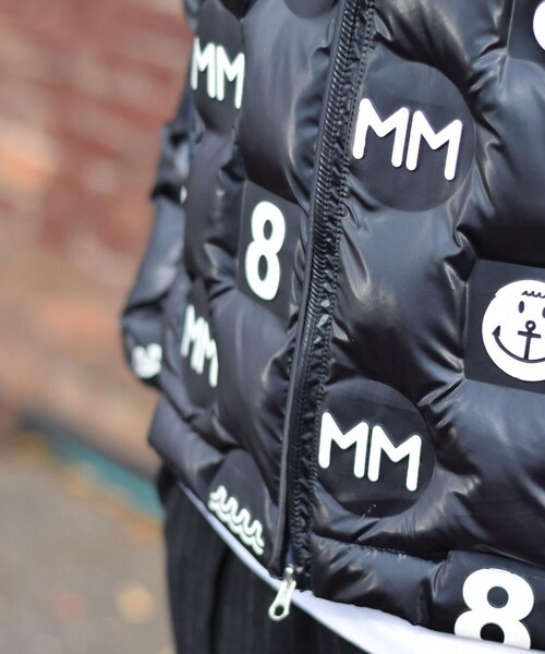 muta(ムータ)の「【別注】muta/ムータ/ EMBOSSMENT PADDING HOOD(ジャケット/アウター・メンズ・BLACK/NAVY・M/L/XL)」の6枚目の写真