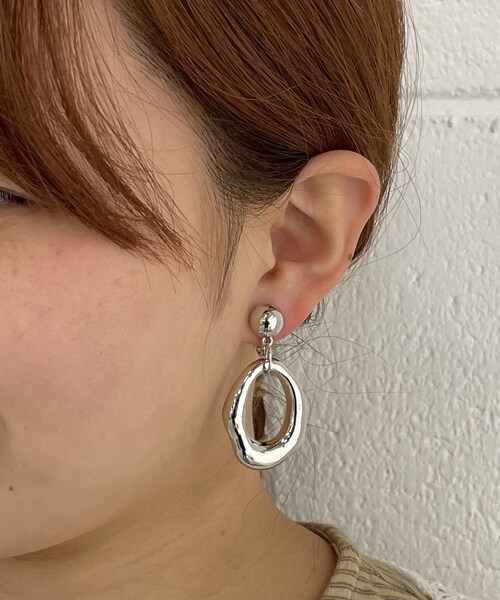 Lattice（Lattice）の「ラウンド下がりイヤリング（イヤリング・レディース・ゴールド/シルバー・0）」の2枚目の写真