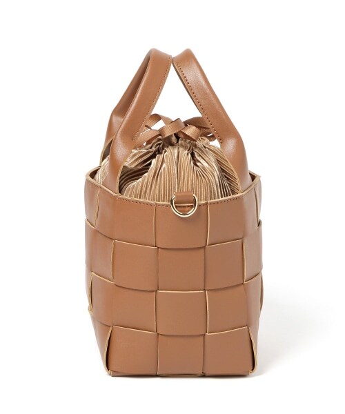 mysty woman（ミスティウーマン）の「【先行予約】メッシュインキンチャクバッグ（バッグ・レディース・アイボリー/ブラック/ライトブラウン・F）」の11枚目の写真