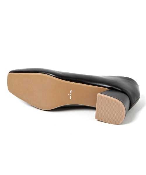 mysty woman（ミスティウーマン）の「【先行予約】深めスクエアパンプス（シューズ・レディース・アイボリー/ブラック/ライトグリーン・M, L）」の20枚目の写真