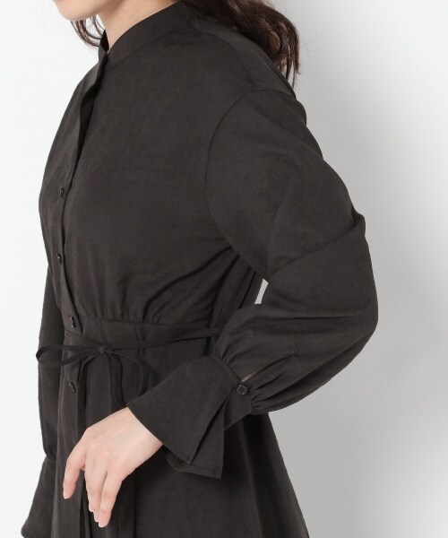 mysty woman（ミスティウーマン）の「【先行予約】エンパイアシャツワンピース（ワンピース/ドレス・レディース・ブラック/ライトベージュ/ダークベージュ・F）」の14枚目の写真