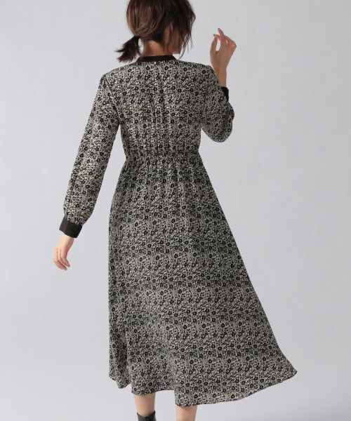 Ezick（エジック）の「フラワーパターンハイショクワンピース（）」 - WEAR