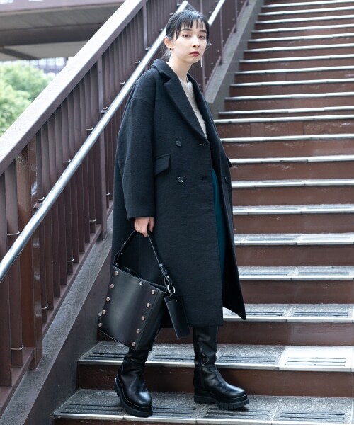 HARE（ハレ）の「2WAYスタッズBAG（バッグ・ブラック/ブラック系その他）」の3枚目の写真