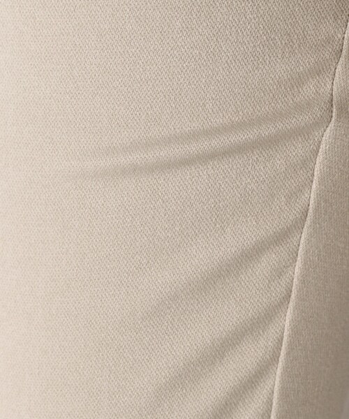 JEANASIS（ジーナシス）の「ハイウエストスリムフレアカラーパンツ（パンツ・アイボリー()/ブラック()/グリーン()/チェリーレッド()）」の16枚目の写真