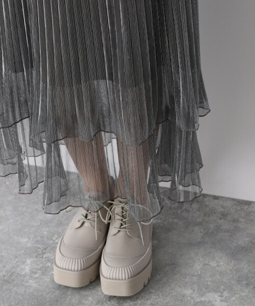 JEANASIS(ジーナシス)の「シアーシャイニーレイヤースカート(スカート・ブラック()/シルバー())」の8枚目の写真