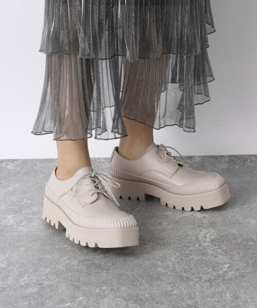JEANASIS（ジーナシス）の「ビガーレースアップ（シューズ・ブラック/グレイッシュベージュ()）」の2枚目の写真