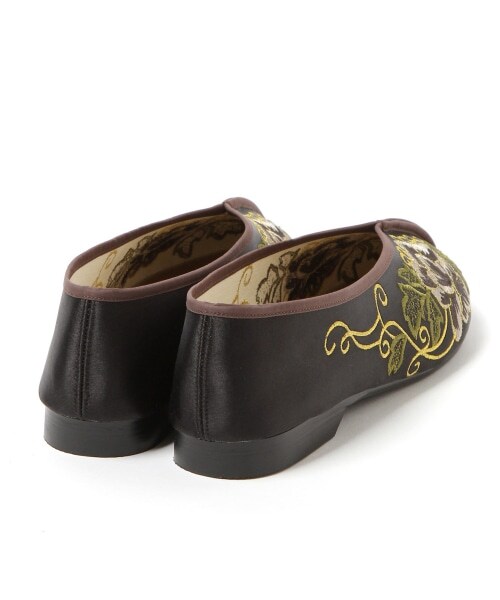 LOWRYS FARM（ローリーズファーム）の「パイピングシューズ（シューズ・刺繍アイボリー/刺繍ブラック/シルバー/グリーン）」の10枚目の写真